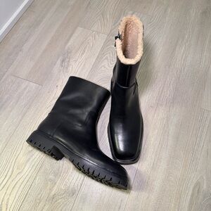 Loeffler Randall black leather boots with shearling and rubber outsole size 7